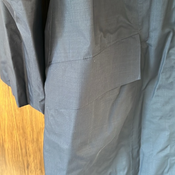 Marmot lightweight jacket - Picture 2 of 13